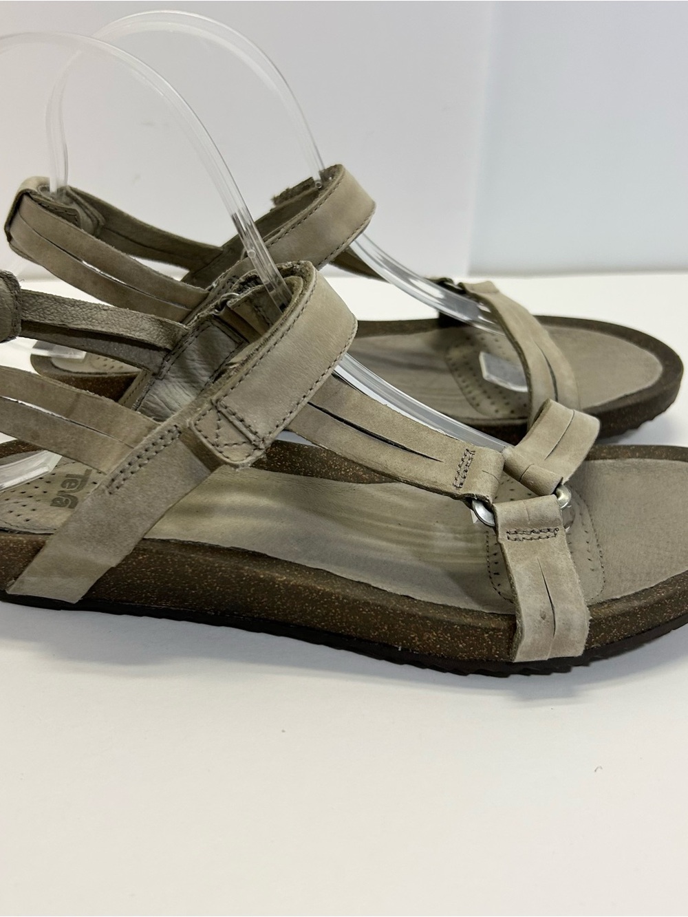 Teva Ysidro wedge sandals 1015121 tan beige size 9
